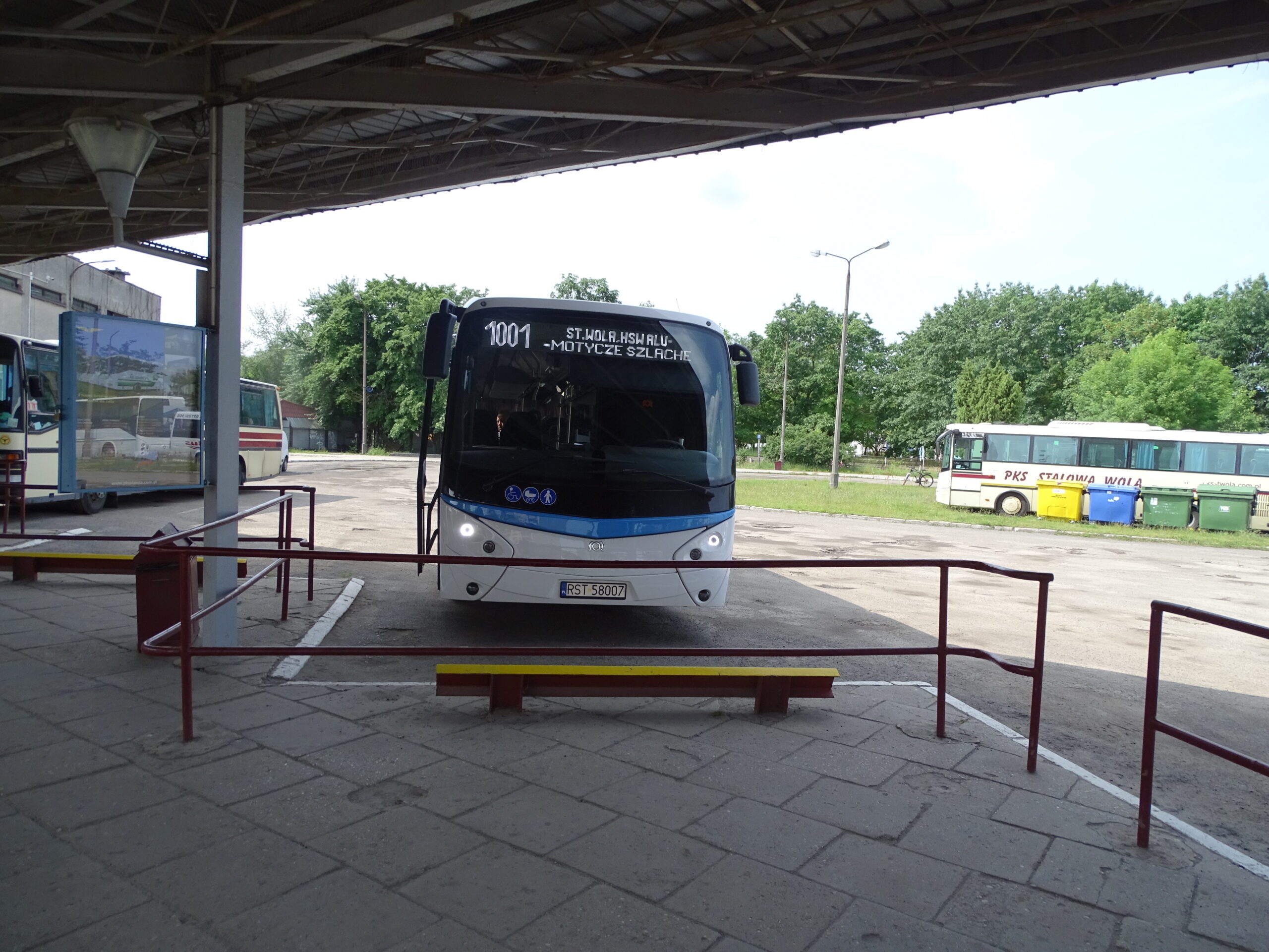 Ekologiczne autobusy  już na trasie